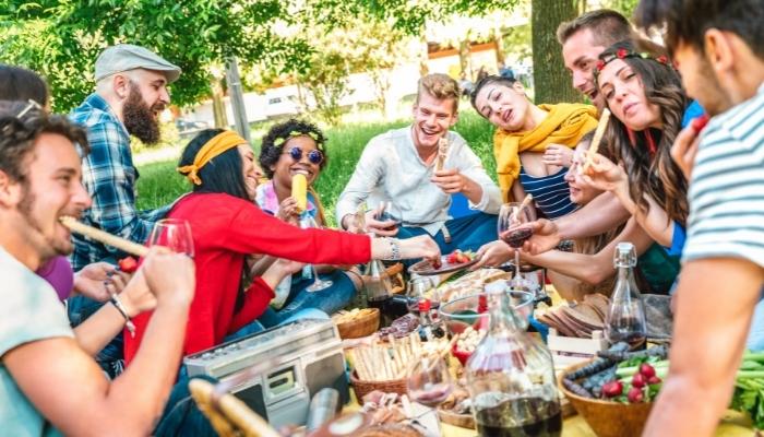 飲み会にマルチの勧誘がいた?
