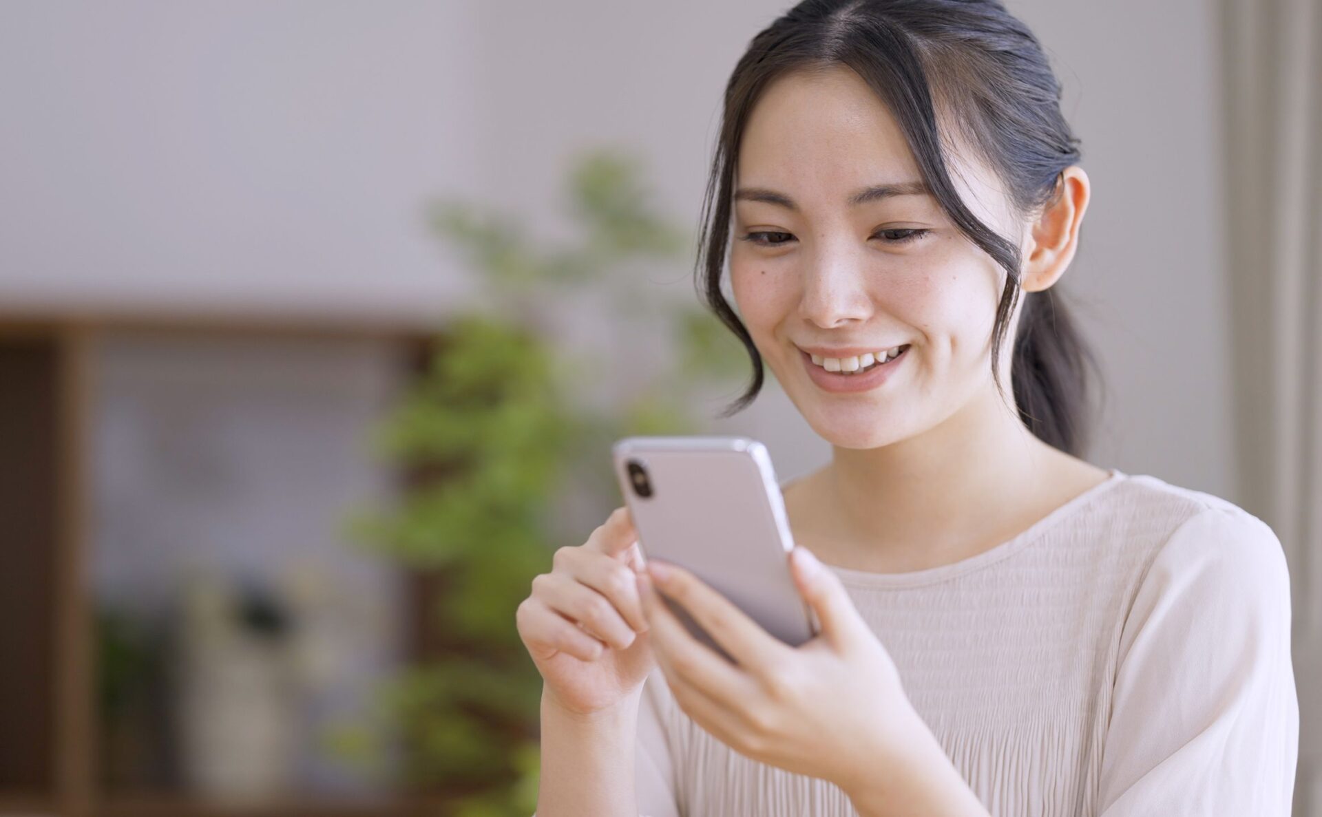 代理購入なのでECサイトに個人情報が渡らない