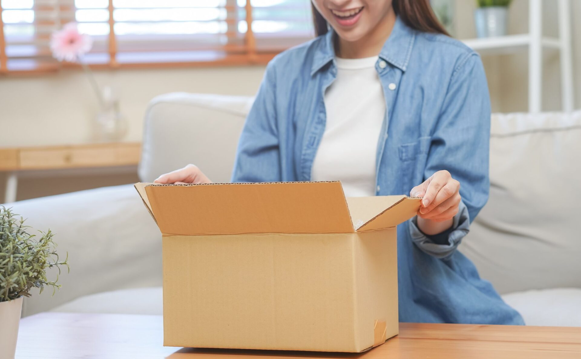 SHEIN(シーイン)はいつ届く?確認方法は?